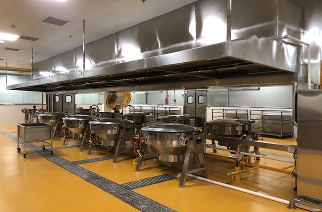 龙八头号玩家唯一中厨助力东莞增米中央厨房防疫医护人员用餐服务 龙八头号玩家唯一中厨助力东莞增米中央厨房防疫医护人员用餐服务