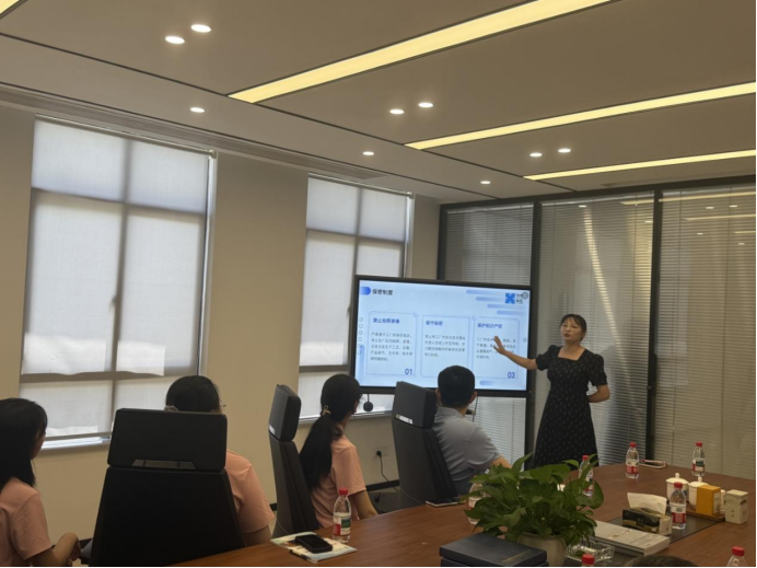 青春与职场的碰撞,梦想与实践的交融! 青春与职场的碰撞,梦想与实践的交融!